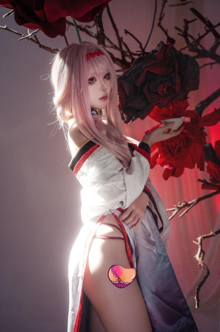 矢量鱼 Nikke胜利女神-暗莲-完美coser