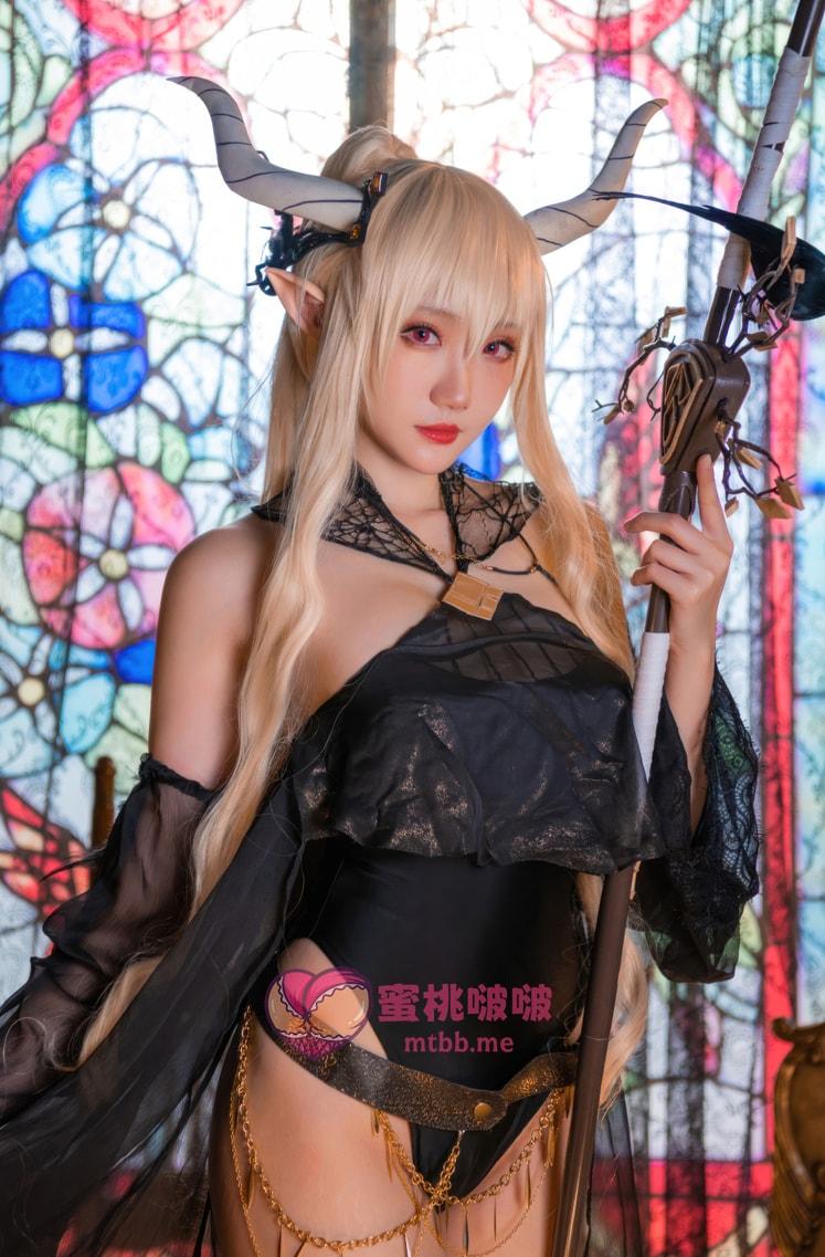瓜希酱 明日方舟 闪灵 泳装-精美作品