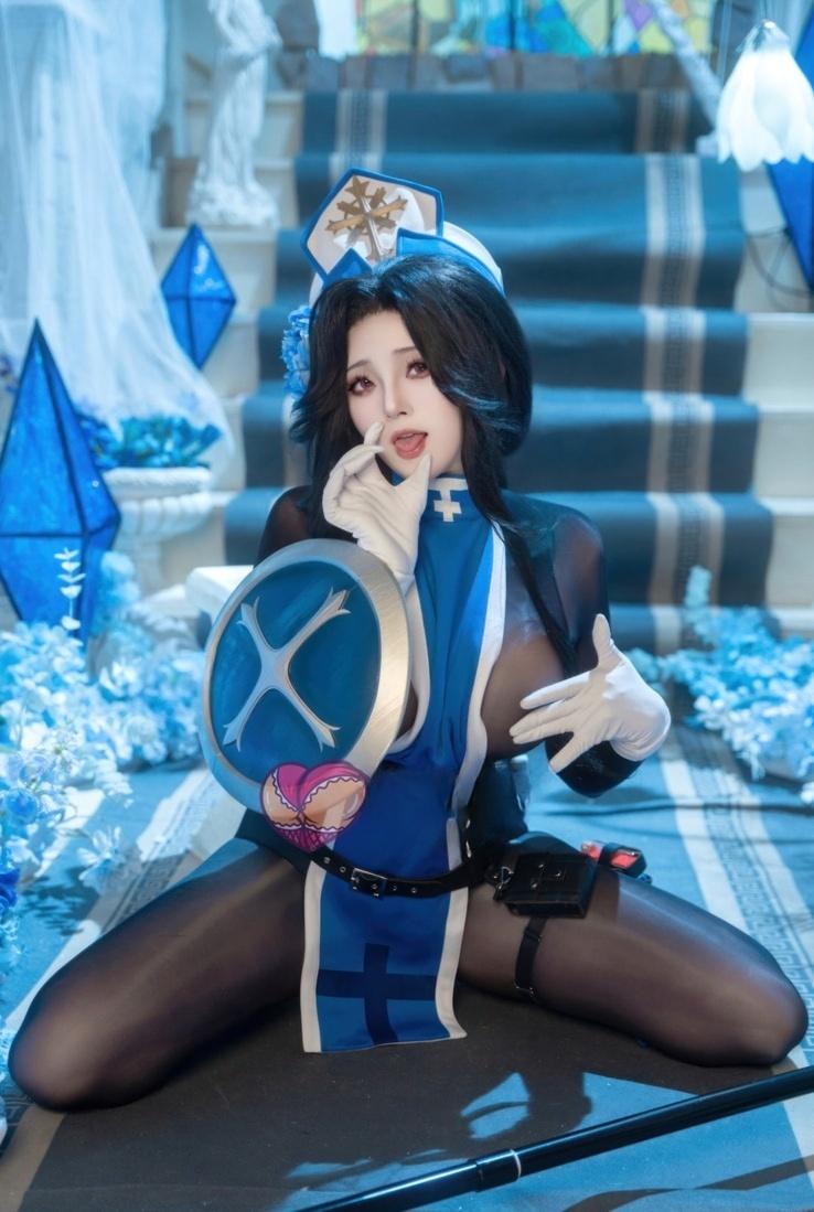 Natsuko夏夏子 – NIKKE胜利女神 梅登·冰玫瑰-值得珍藏
